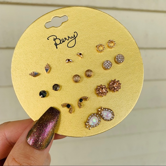 New 9 Pairs of Glitter Ear Studs Earrings - Picture 2 of 4